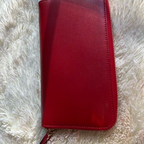 Salvatore Ferragamo Red Calf Wallet - Picture 4 of 9